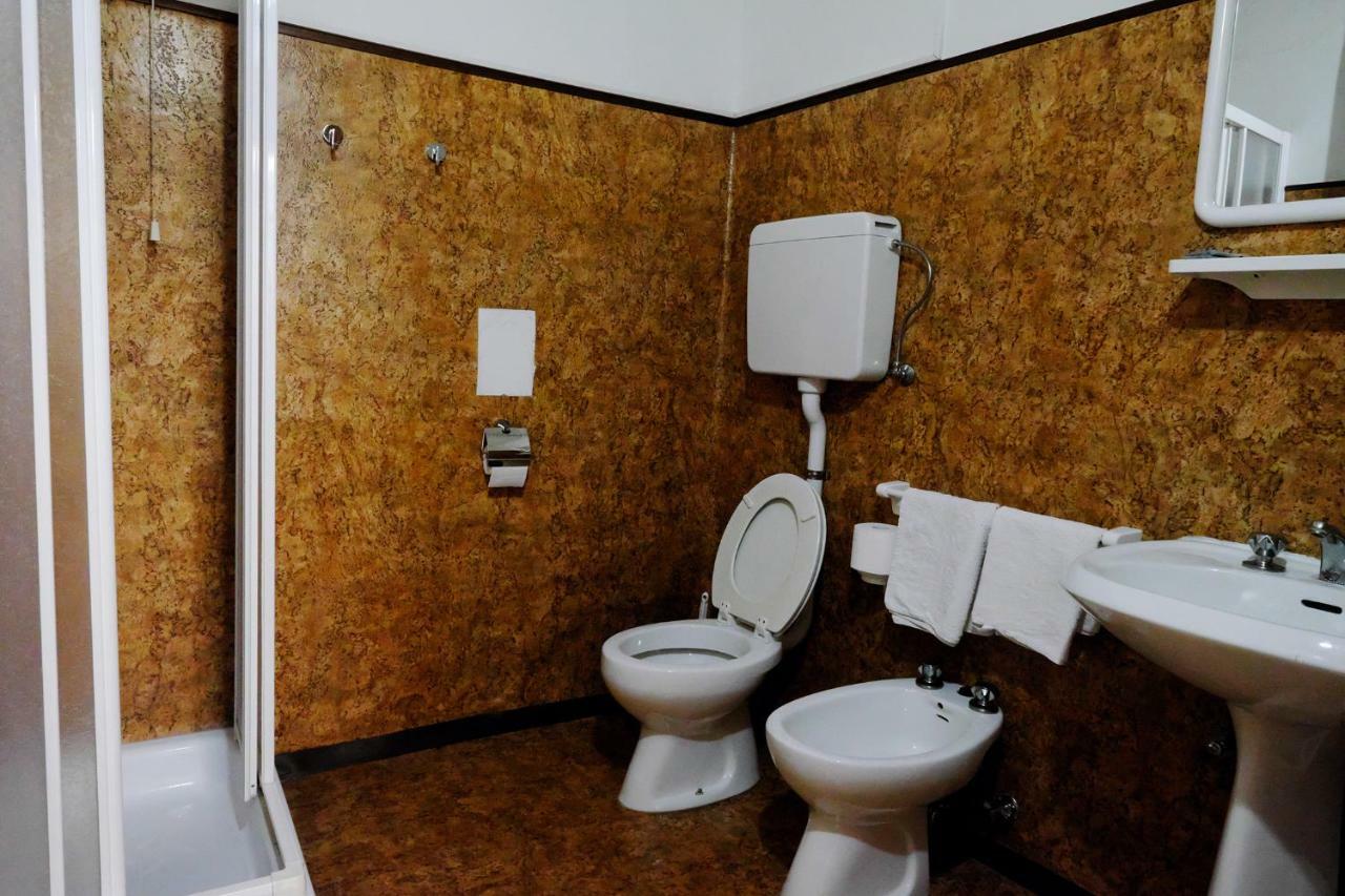 Albergo La Montanara Riva del Garda Eksteriør billede